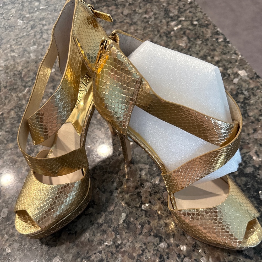 Michael Kors Gold The Jet Set